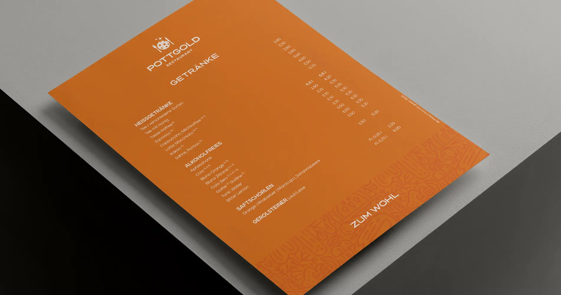 Getränkekarte des Restaurants Pottgold in kräftigem Orange mit klar strukturierter Typografie und Logo